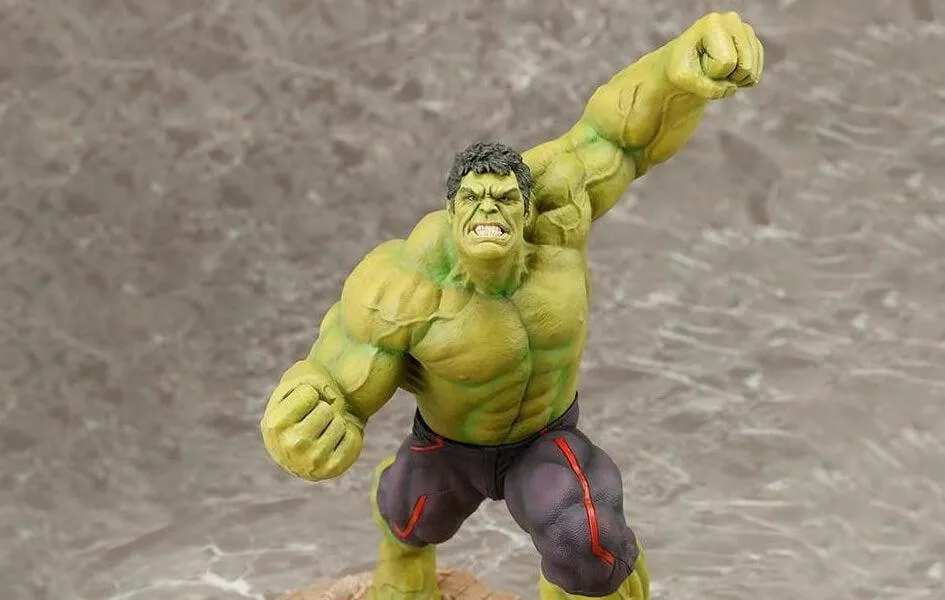 Avengers: Age Of Ultron HULK  ARTFX  STATUE by Kotobukiya