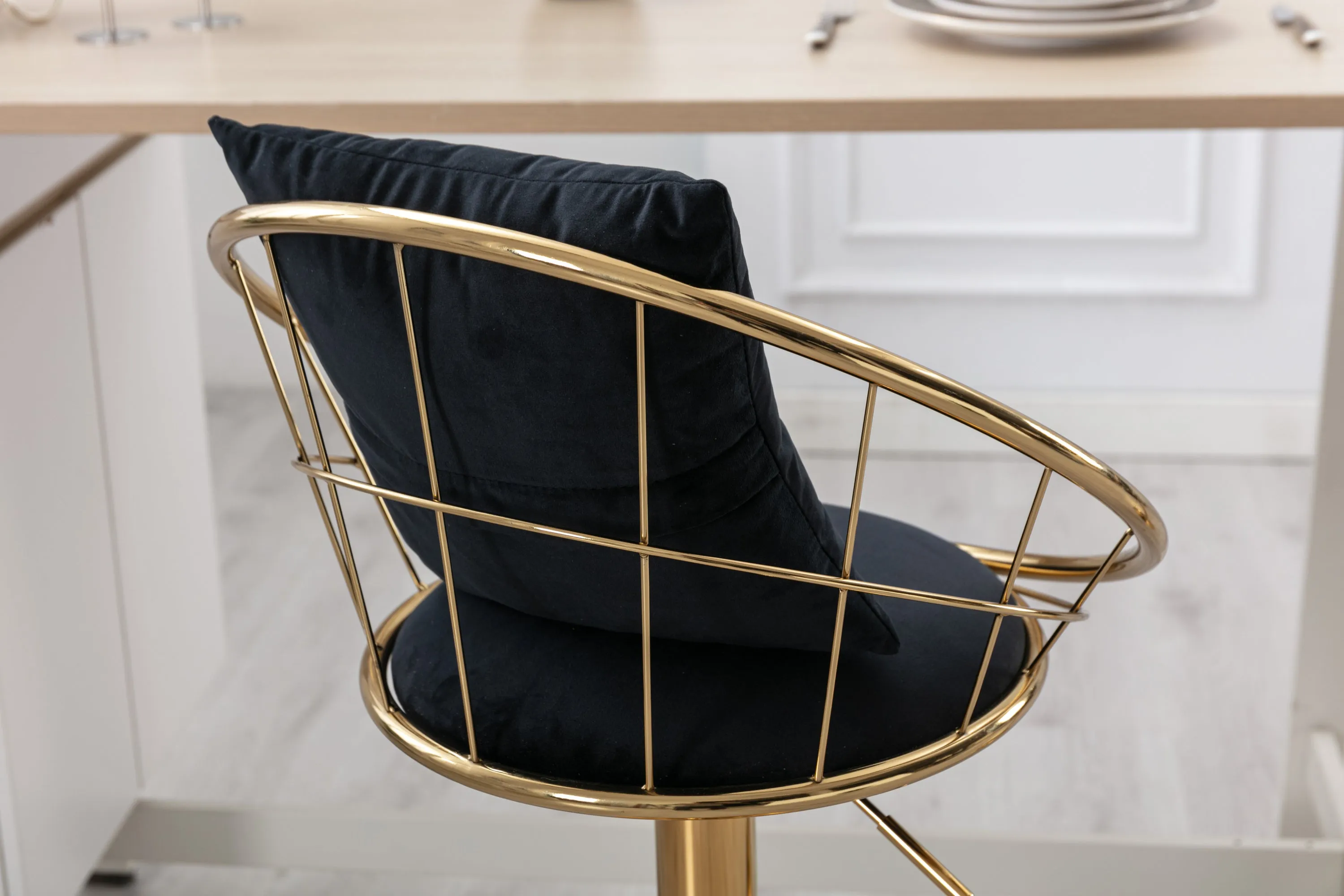 Black velvet bar chair, pure gold plated, unique design，360 degree rotation, adjustable height，Suitable for dinning room and bar，set of 2